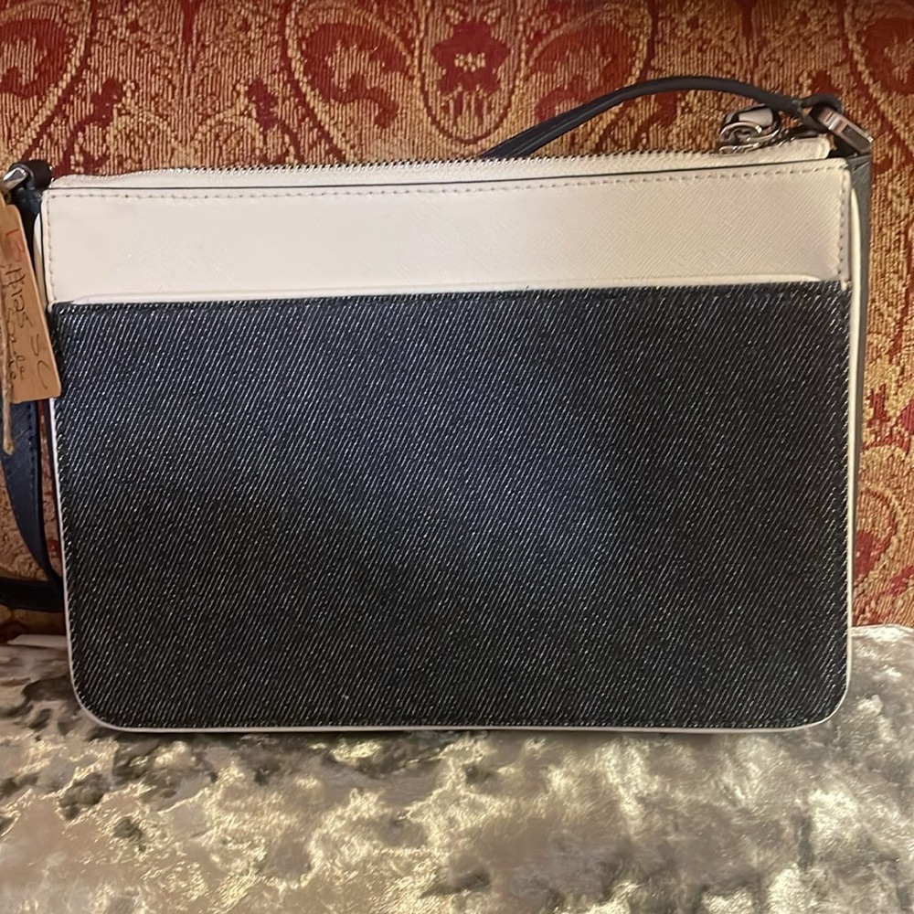 Kate Spade Crossbody - Picture 3 of 9